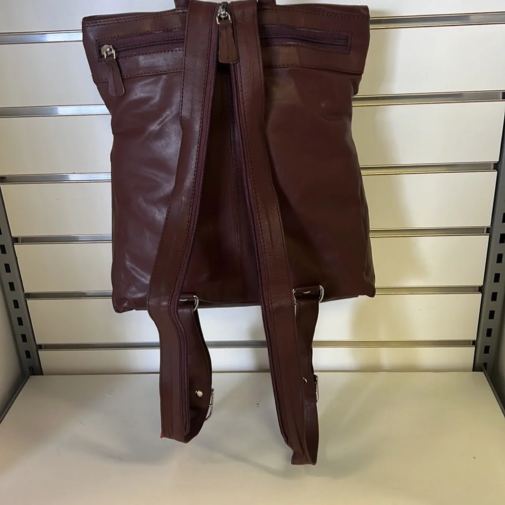Burgundy 100% Leather 5 compartment mini backpack with adjustable straps - Picture 5 of 7
